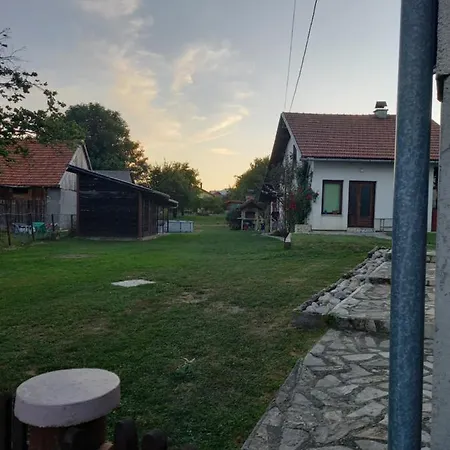 Apartman Ivano Apartment Gospic Exterior photo